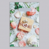 Полиэтиленовый пакет  Подарочек  с вырубной усиленной ручкой - 20 х 30 см. - Сима-Ленд - купить с доставкой в Грозном