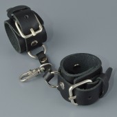 Черный кожаный брелок в виде наручников - Sitabella - купить с доставкой в Грозном