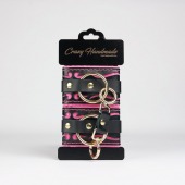 Черные кожаные наручники с розовой строчкой - Crazy Handmade - купить с доставкой в Грозном