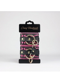 Черные кожаные наручники с розовой строчкой - Crazy Handmade - купить с доставкой в Грозном