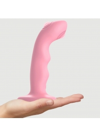 Розовая насадка-стимулятор Strap-On-Me Tapping Dildo Wave - Strap-on-me - купить с доставкой в Грозном